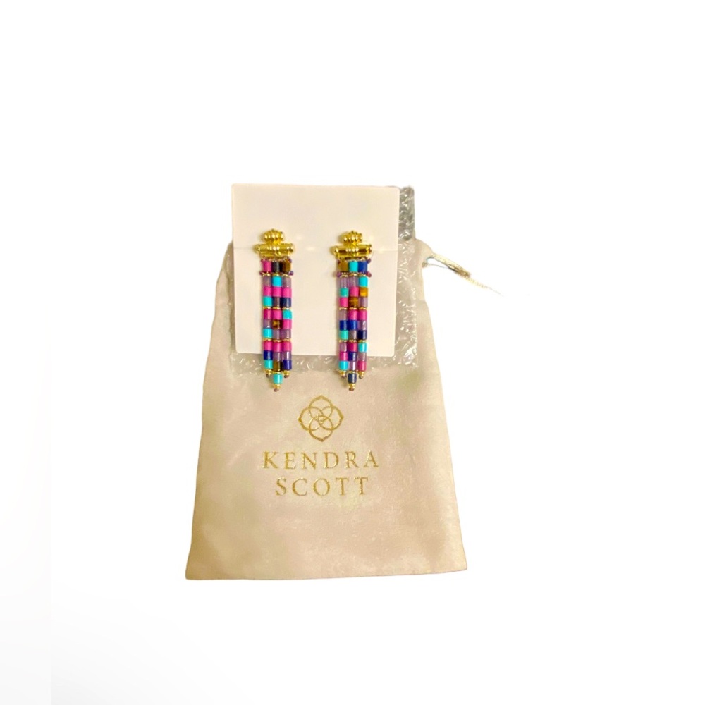 *Sold*NWT Kendra Scott Bree Statement Earrings